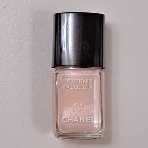 RARE Chanel 495 Mica Rose Le Vernis Nail Color .4 oz Bottle 1/2 Full